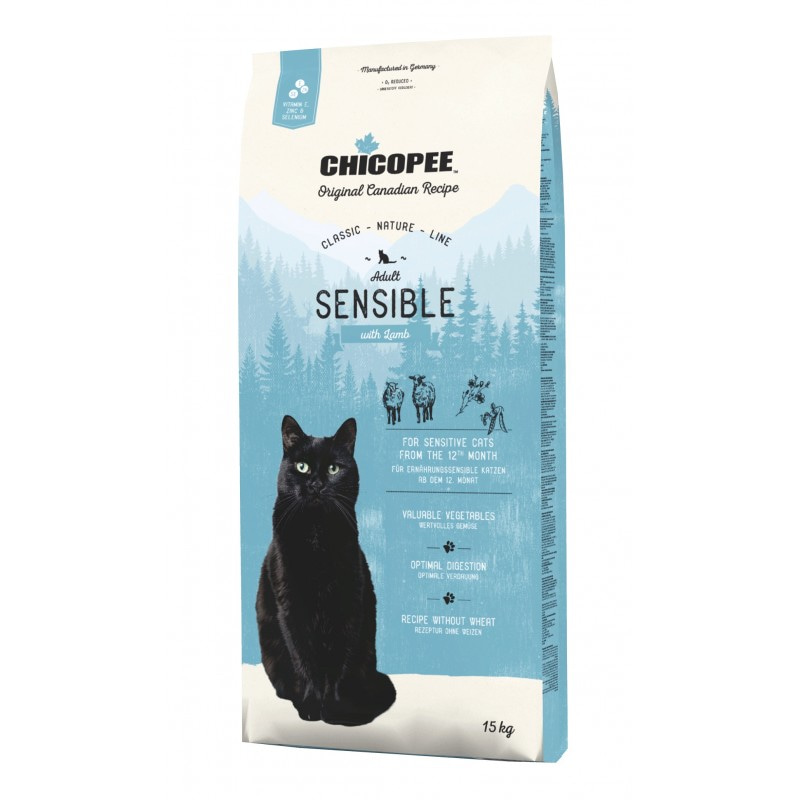 Сухой гипоаллергенный корм супер-премиум класса Chicopee CNL Classic Nature Line Cat Adult Sensible Lamb для кошек с чувствительным пищеварение с ягненком 1,5 кг